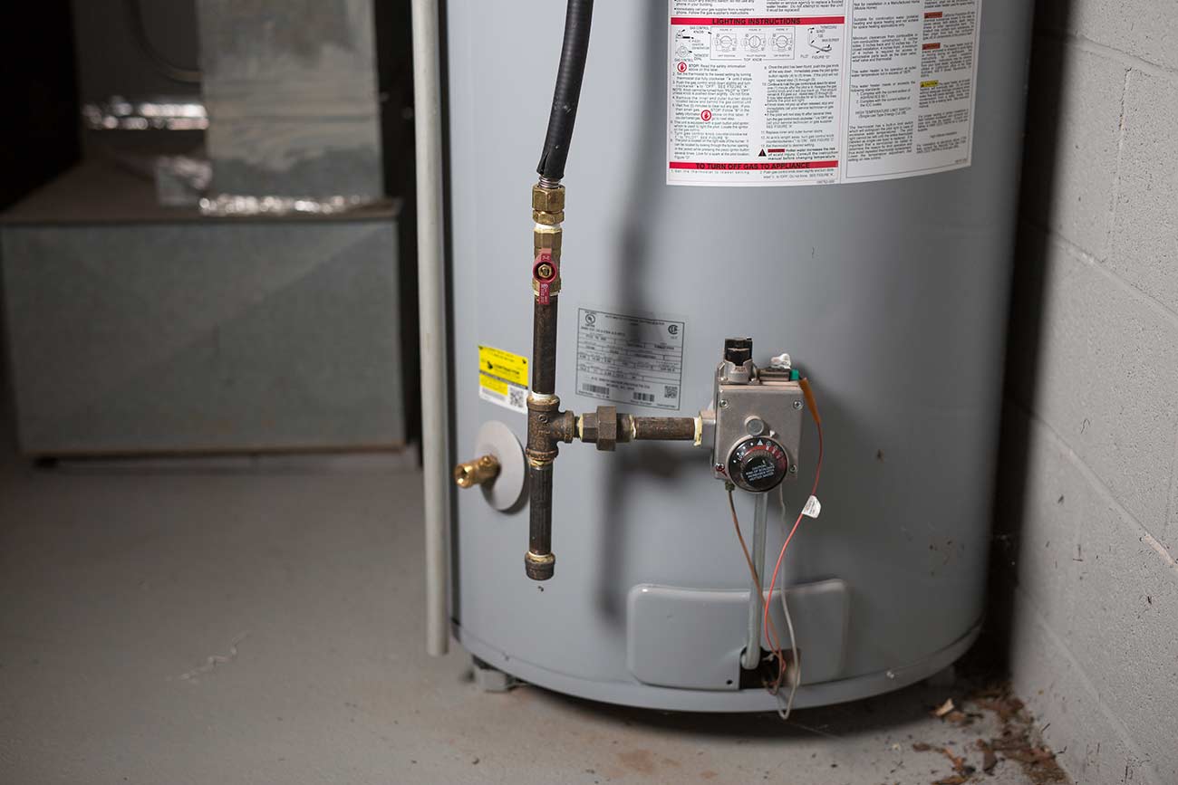 How to Tell If the Hot Water Heater Is on - how to tell if How To Tell Which Breaker Is For Hot Water Heater